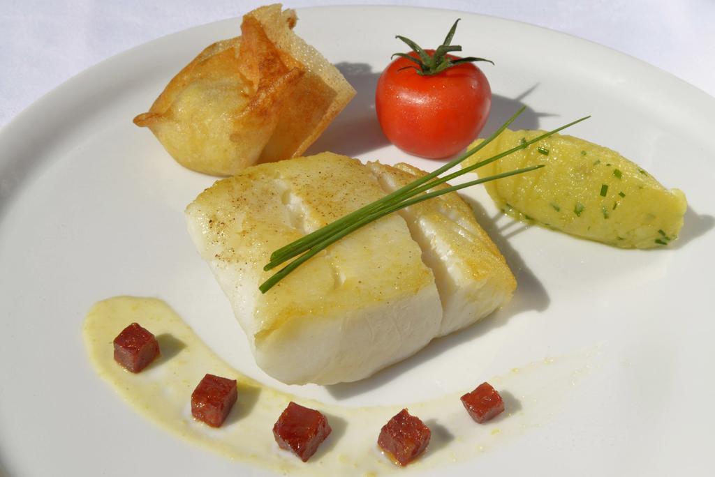 Logis Hotel Le Prieure Saint-Marcel  Екстериор снимка