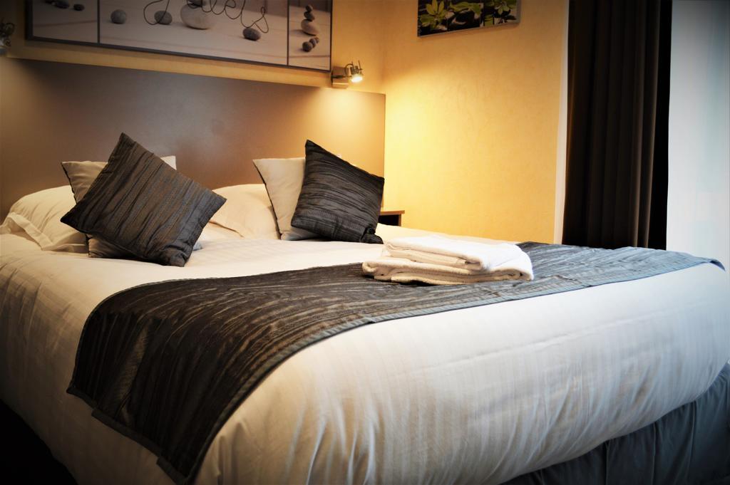 Logis Hotel Le Prieure Saint-Marcel  Екстериор снимка